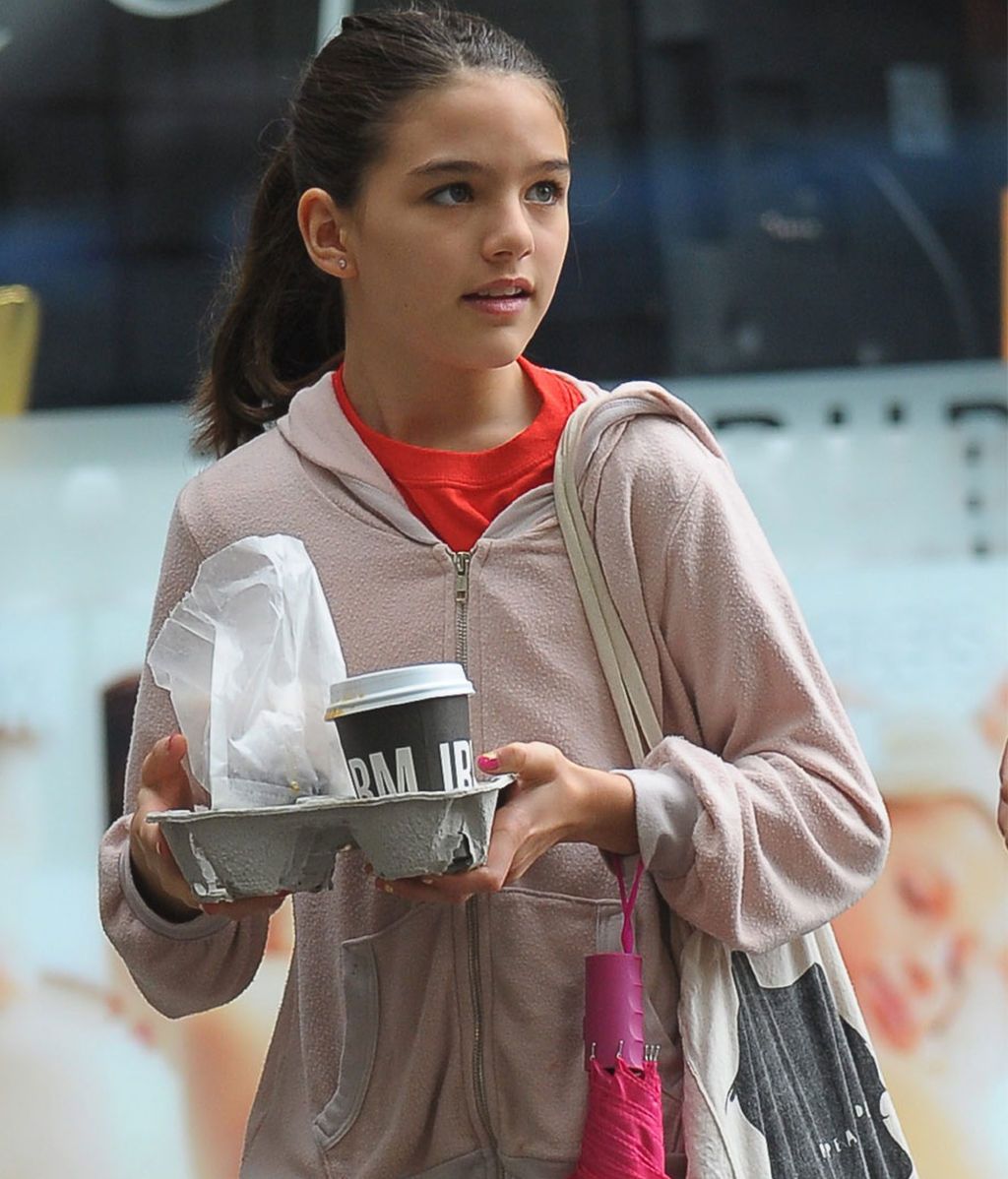 Tom Cruise no ve a Suri, la hija que tuvo con Katie Holmes, por la