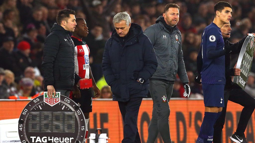 Mourinho invade el banquillo rival: "Fui grosero con un idiota"