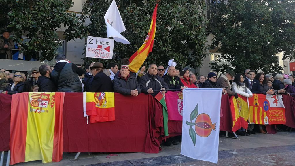 toma asistentes bandera
