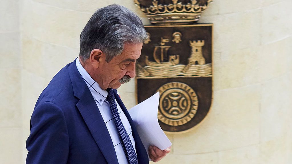 El PSOE advierte a Revilla: un 'no' a Sánchez rompe el pacto de gobierno en Cantabria El PSOE advierte a Revilla: un 'no' a Sánchez rompe el pacto de gobierno en Cantabria