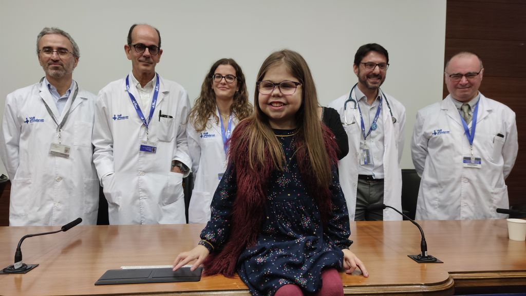 Iria, con 10 años, primera paciente pediátrica que recibe un triple trasplante en España