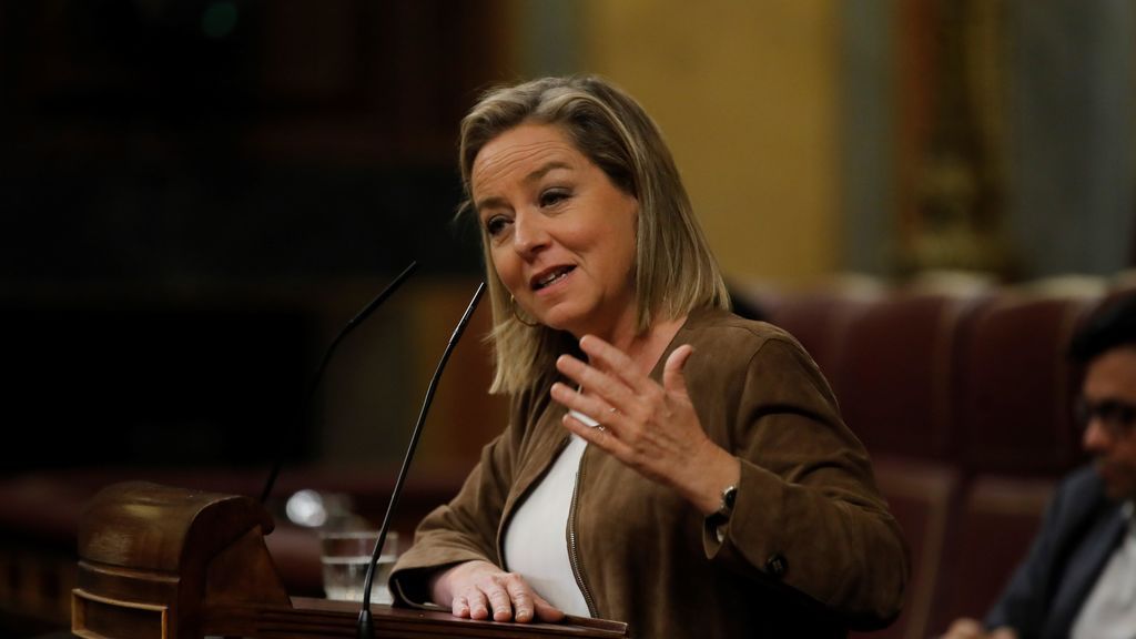 Ana Oramas se desmarca de CC y anuncia que votará en contra de la investidura de Sánchez