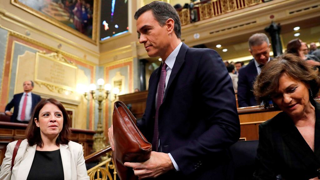 Pedro Sánchez en la sesión de investidura Pedro Sánchez en la sesión de investidura