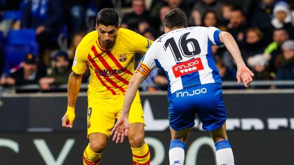 El Barça empata el derbi ante el Espanyol y vuelve a apretar la liga (2-2) El Barça empata el derbi ante el Espanyol y vuelve a apretar la liga (2-2)
