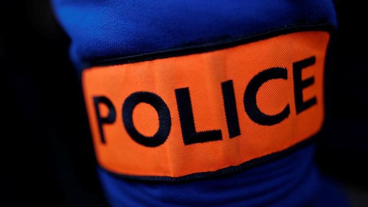 La Policía francesa detiene a un hombre con un cuchillo que gritaba "Alá es grande"
