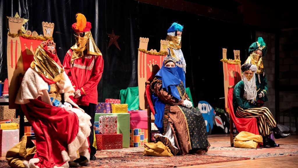 Un momento de la Cabalgata de Reyes que ha tenido lugar esta tarde en la localidad ilerdense de Belianes