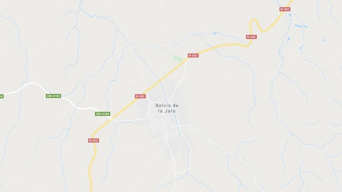Herida una mujer de 50 años al ser arrojada desde una furgoneta en marcha en la localidad toledana de Belvís de la Jara Herida una mujer de 50 años al ser arrojada desde una furgoneta en marcha en la localidad toledana de Belvís de la Jara
