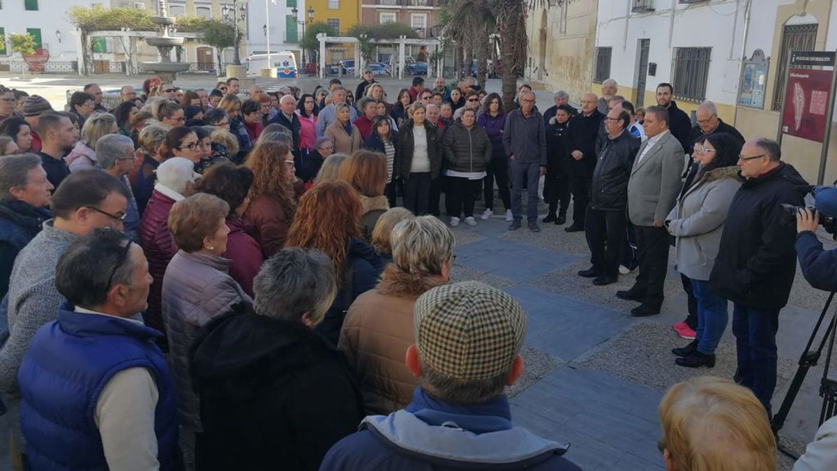 Villardompardo, el pueblo de Jaén que llora a Mónica y Ciara, asesinadas en Esplugues de Llobregat Villardompardo, el pueblo de Jaén que llora a Mónica y Ciara, asesinadas en Esplugues de Llobregat
