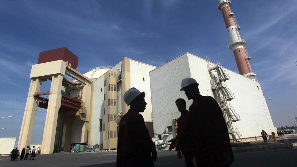 Dos terremotos sacuden Irán en sólo una hora, ambos cerca de su planta nuclear Dos terremotos sacuden Irán en sólo una hora, ambos cerca de su planta nuclear