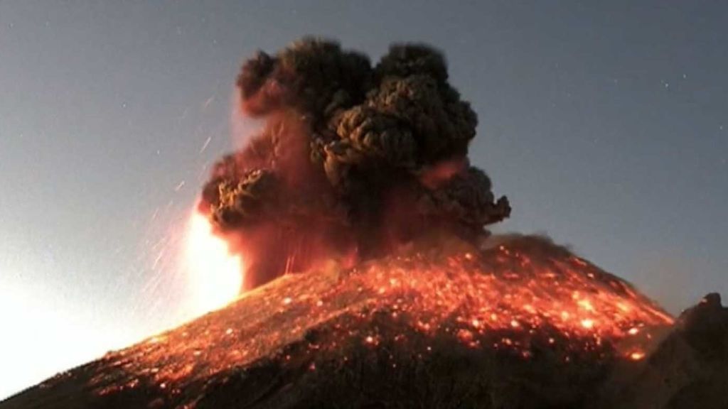 El volcán Popocatépelt, espectacular en erupción