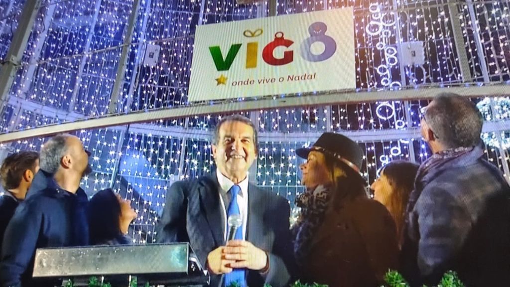 El alcalde Abel Caballero en el encendido de las luces