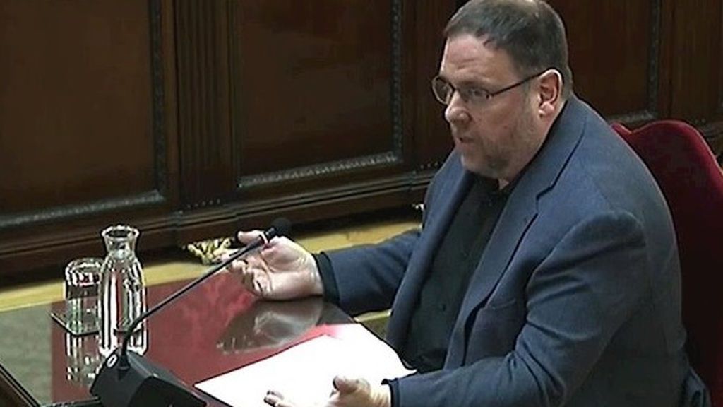 El Parlamento Europeo retira las credenciales a Junqueras El Parlamento Europeo retira las credenciales a Junqueras