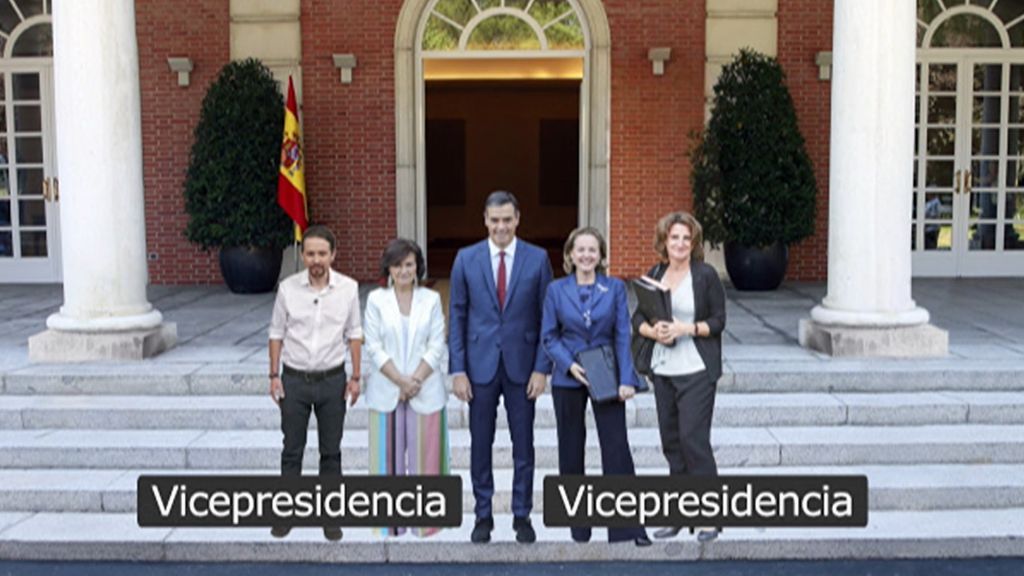 El nuevo Gobierno de Sánchez aumenta los cargos por las coaliciones: 22 ministros o vicepresidentes
