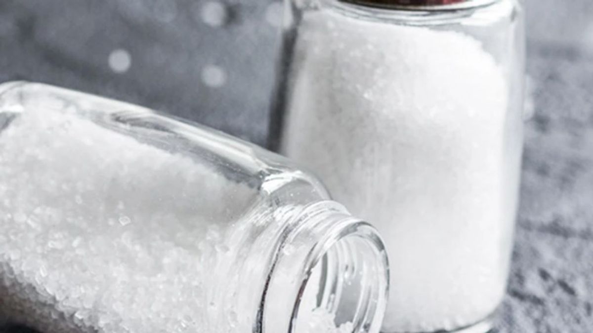 Embutidos, precocinados, cereales, pan: alertan sobre la sal oculta que consumimos sin darnos cuenta