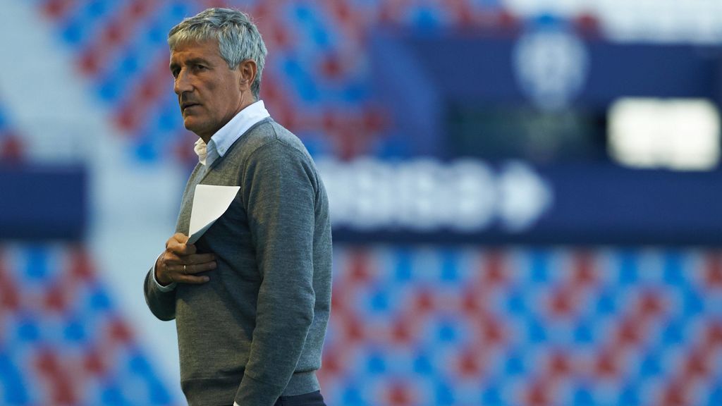 Las frases que definen el estido de  Quique Setién escritas por el propio entrenador del Barça