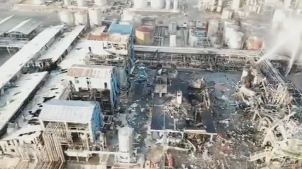 Las imágenes devastadoras de la planta de Tarragona desde un dron