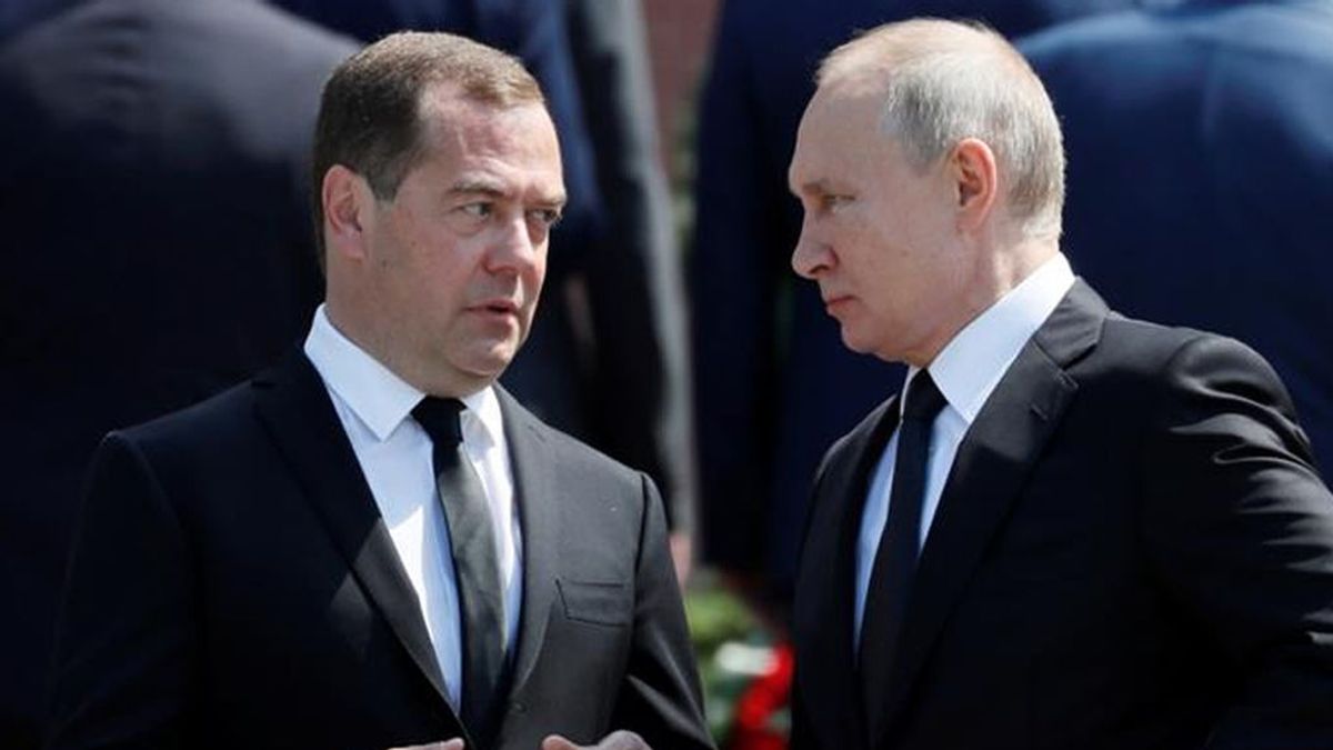 Dimite en bloque el Gobierno ruso del primer ministro Dmitri Medvédev