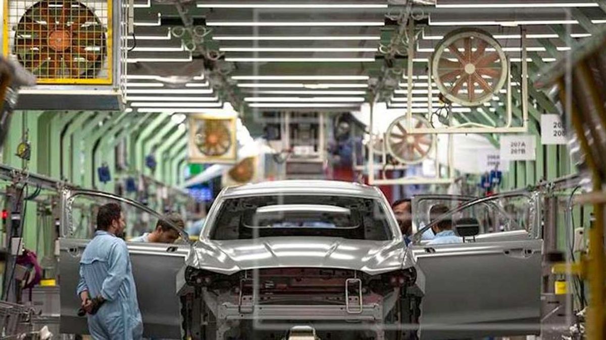 Ford invertirá 42 millones de euros en Almussafes dentro de su estrategia de electrificación Ford invertirá 42 millones de euros en Almussafes dentro de su estrategia de electrificación