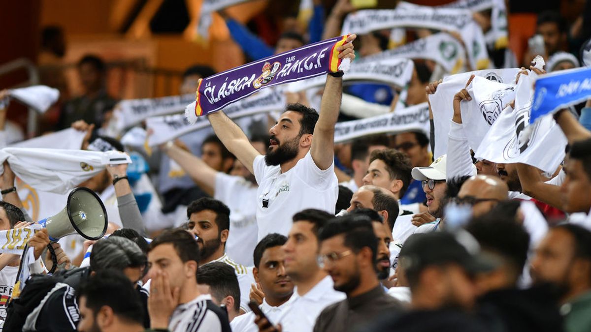 Las mujeres vuelven a estar separadas en un estadio para ver un partido en Arabia Saudí