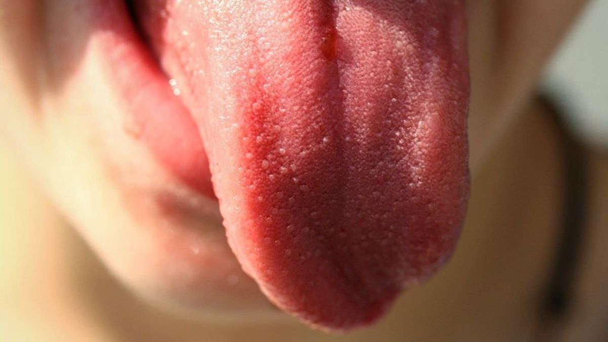La parte del cuerpo que debes adelgazar para dormir mejor: la grasa de lengua La parte del cuerpo que debes adelgazar para dormir mejor: la grasa de lengua