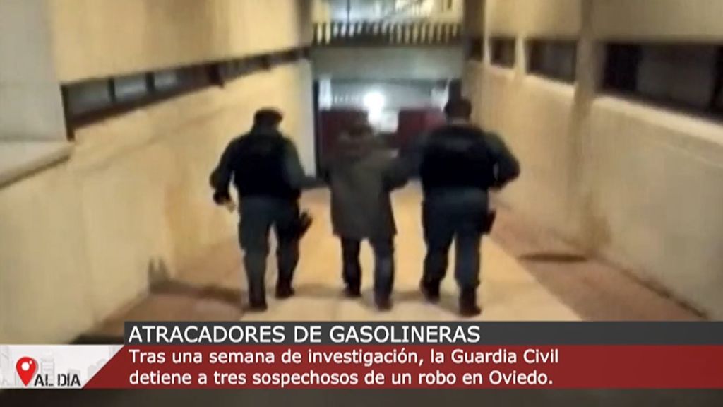 Detienen a tres personas tras el atraco a punta de pistola en una gasolinera de Oviedo