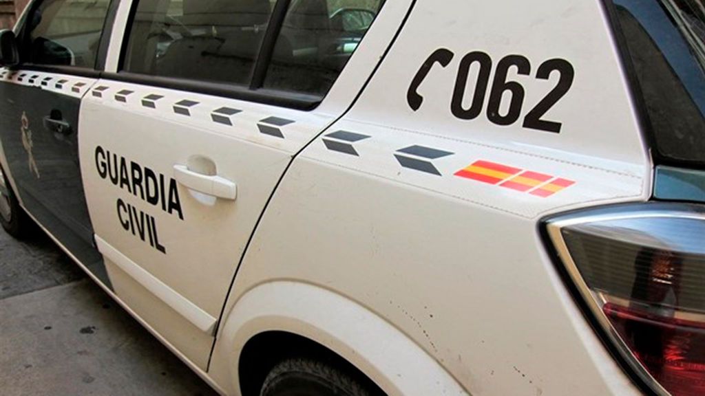 Piden 11 años de cárcel para un hombre que embaló a su pareja e intentó matarla en Baleares Piden 11 años de cárcel para un hombre que embaló a su pareja e intentó matarla en Baleares