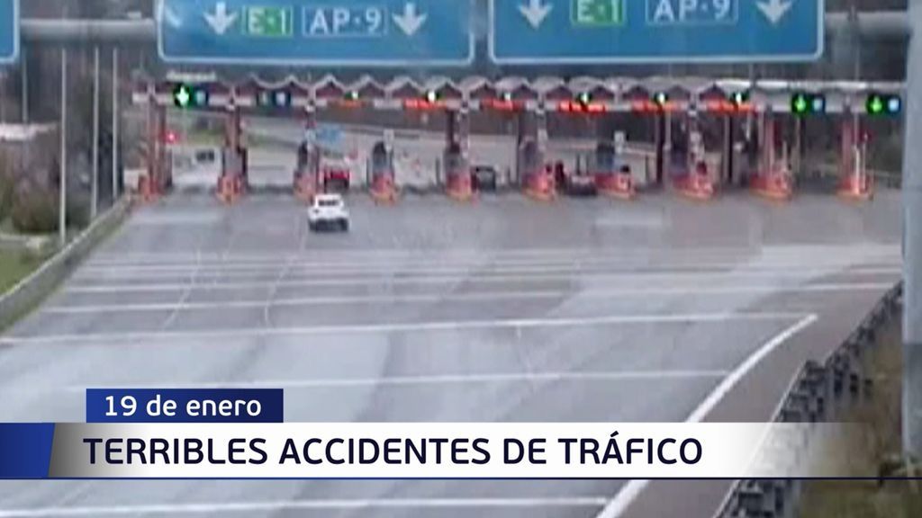 Las espectaculares imágenes del accidente en el que murió una mujer tras chocar contra un peaje en A Coruña
