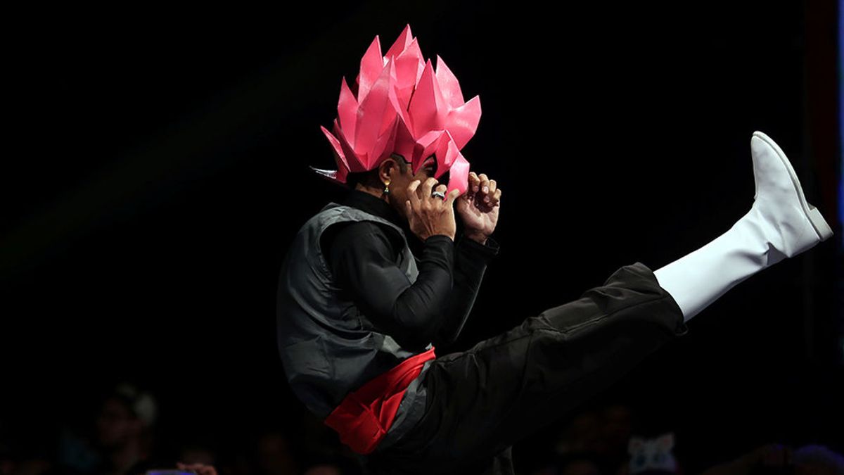 Herido el cantante original de 'Dragon Ball' tras caer del escenario en el Wizink Herido el cantante original de 'Dragon Ball' tras caer del escenario en el Wizink
