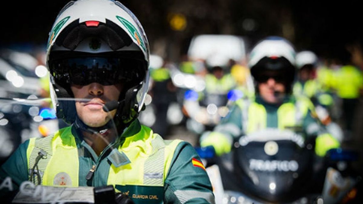 La Guardia civil pide chaqueta uniforme airbag para sus motoristasm