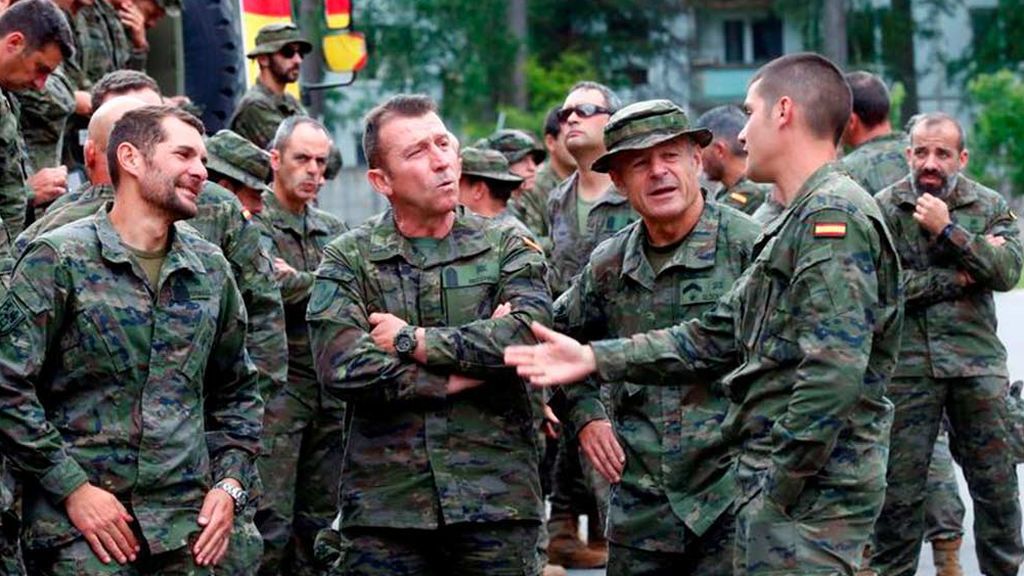 Defensa jubilará a 1.200 militares con 45 años Defensa jubilará a 1.200 militares con 45 años