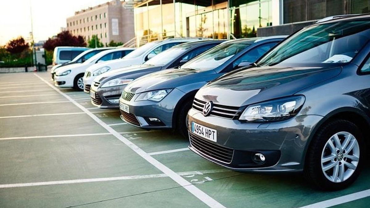 Los ingresos del 'renting' de vehículos suben un 14% en 2019 y superan los 6.300 millones Los ingresos del 'renting' de vehículos suben un 14% en 2019 y superan los 6.300 millones