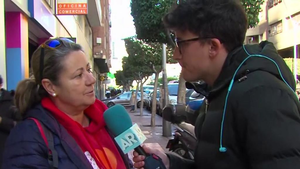 Habla una vecina del piso donde se produjo la presunta agresión sexual en Almeria