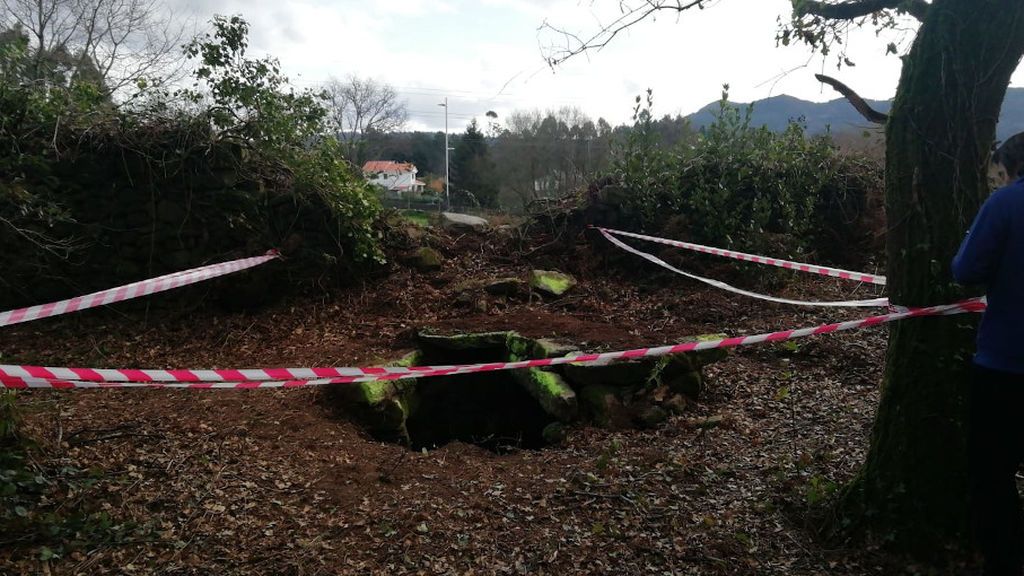 Pozo que ha sido inspeccionado por la Policía
