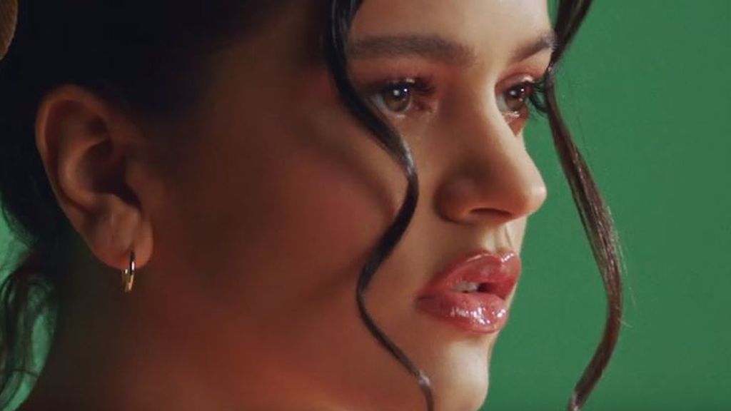 'Juro que', la nueva canción de Rosalía con Omar Ayuso, actor de 'Élite' 'Juro que', la nueva canción de Rosalía con Omar Ayuso, actor de 'Élite'
