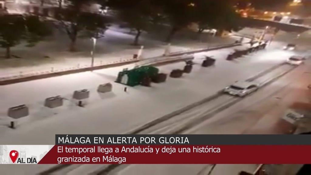 Lo nunca visto: Málaga, cubierta por un manto blanco de granizo