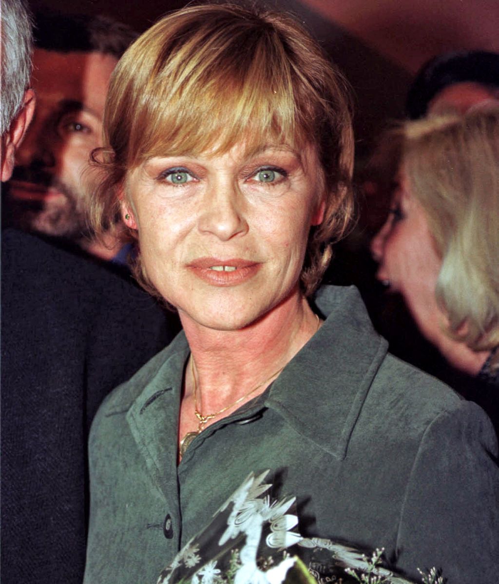 EuropaPress_2441327_Pepa_Flores_(Marisol)_en_el_acto_'Homenaje_a_una_muesa'_dedicado_a_ella_en_Málaga_(España)_1988_