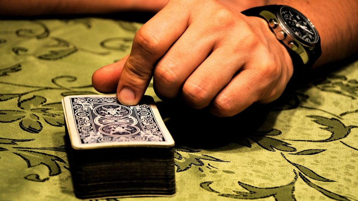 Apostar dinero ya es considerada una forma de ocio normalizada entre los más jóvenes Apostar dinero ya es considerada una forma de ocio normalizada entre los más jóvenes