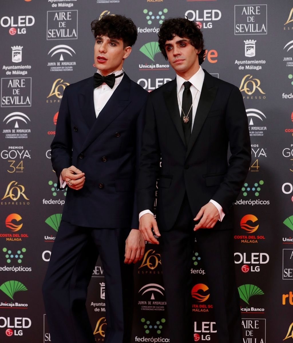 Javier Ambrossi y Javier Calvo en la alfombra roja de los Premios Goya 2020