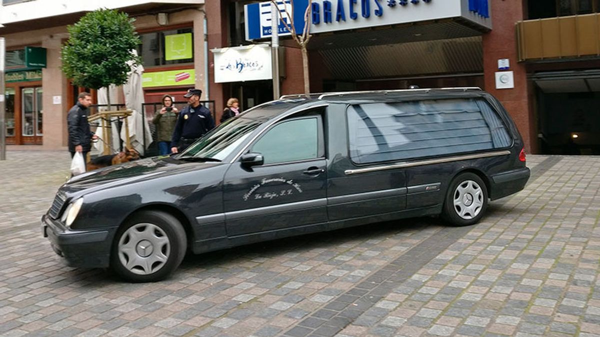 El padre de la niña hallada muerta en un hotel de Logroño denunció su desaparición el domingo El padre de la niña hallada muerta en un hotel de Logroño denunció su desaparición el domingo