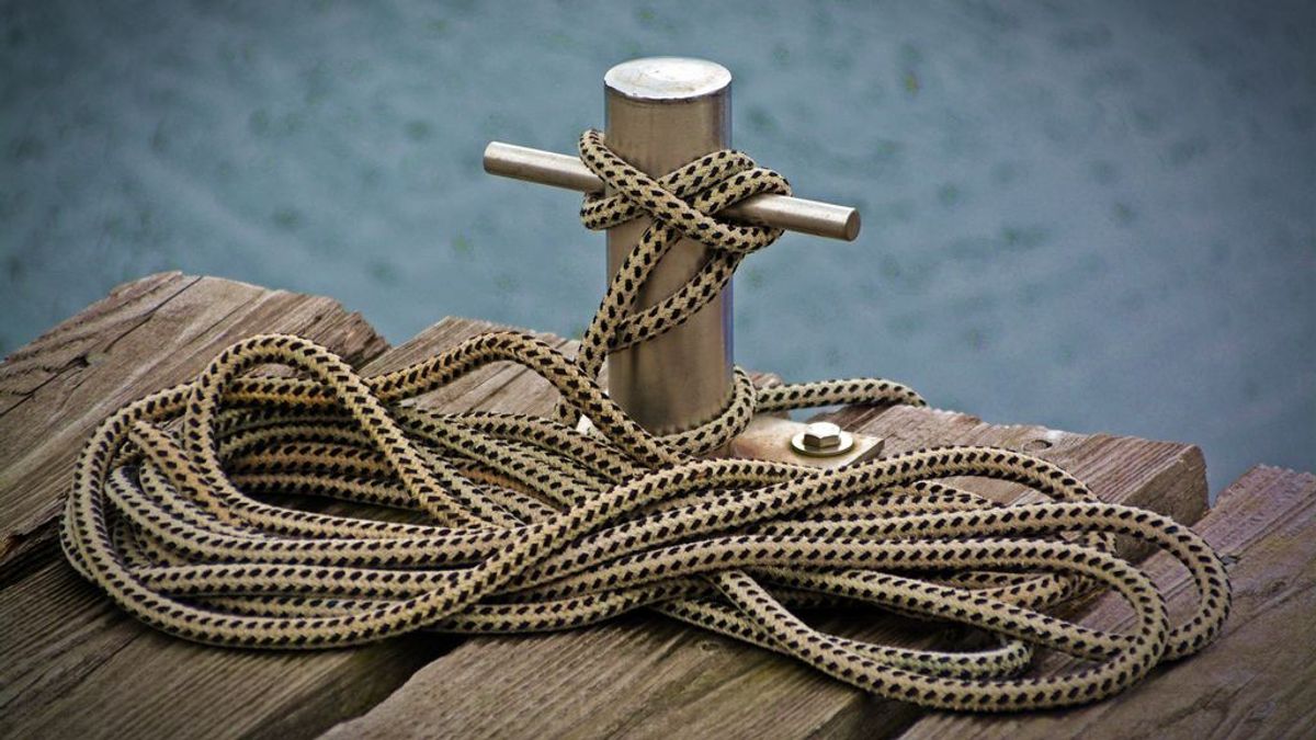 Recuperan el cuerpo de un hombre ahogado en el puerto de Vilanova de Arousa (Pontevedra) Recuperan el cuerpo de un hombre ahogado en el puerto de Vilanova de Arousa (Pontevedra)