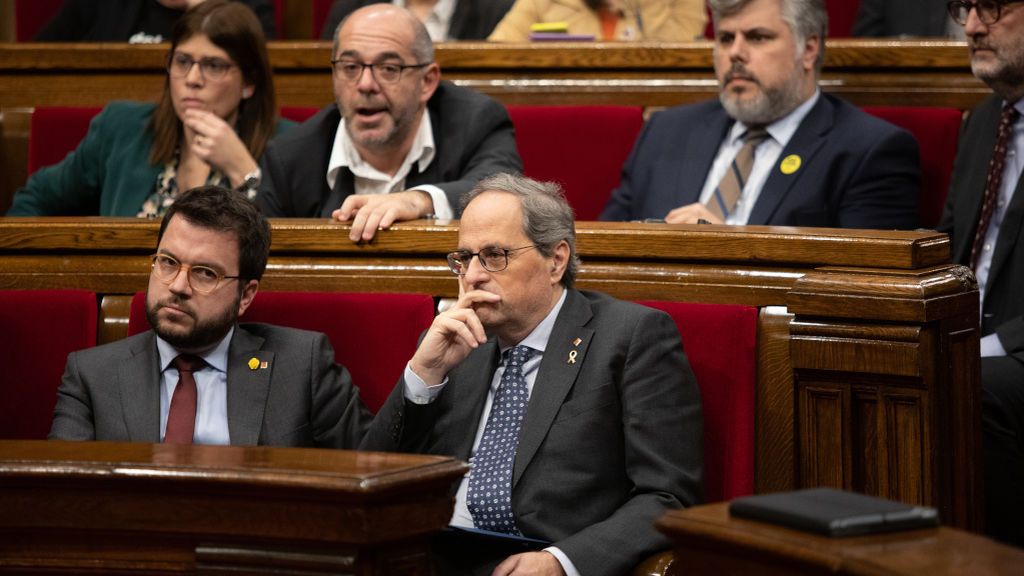 La inhabilitación de Torra y la división del independentismo dejan los presupuestos de Cataluña en el aire La inhabilitación de Torra y la división del independentismo dejan los presupuestos de Cataluña en el aire