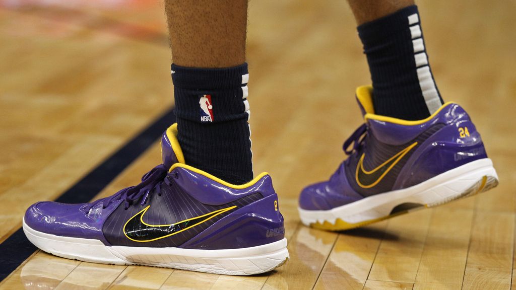 Todas las zapatillas con las que se ha homenajeado a Kobe Bryant en la NBA