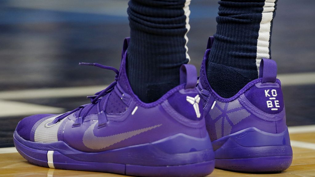 Todas las zapatillas con las que se ha homenajeado a Kobe Bryant en la NBA