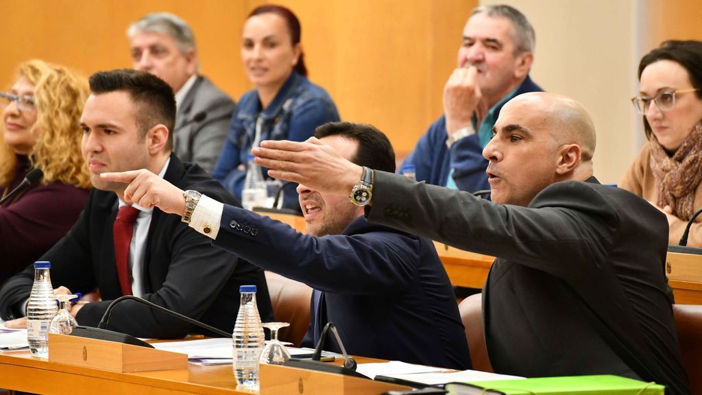 Pleno suspendido en Ceuta por la bronca entre diputados
