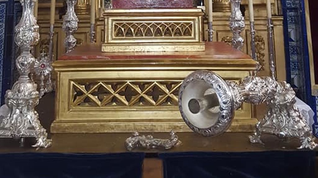 Robo parroquia Carrion