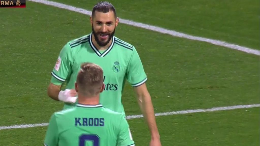 El Gato marca a Ratón: el cuarto del Real Madrid, obra de Benzema (0-4)