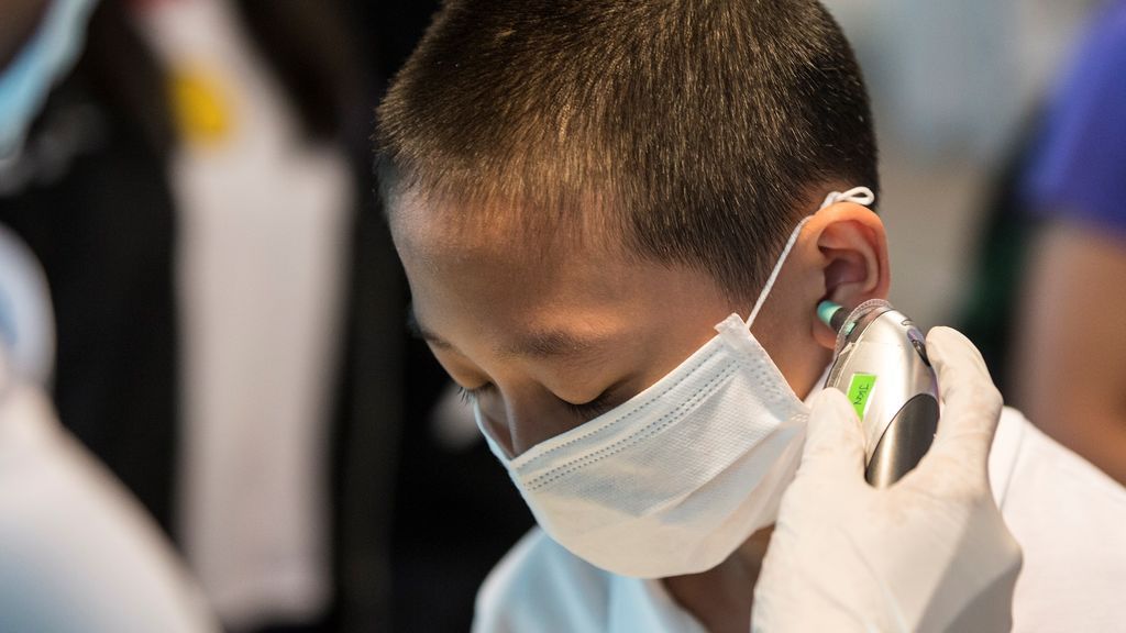 Se elevan a 132 los muertos por el coronavirus en China, 26 solo en un día