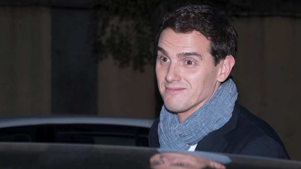 Rivera donará el dinero por la multa impuesta por llamarle 'cocainómano' a las víctimas del terrorismo Rivera donará el dinero por la multa impuesta por llamarle 'cocainómano' a las víctimas del terrorismo