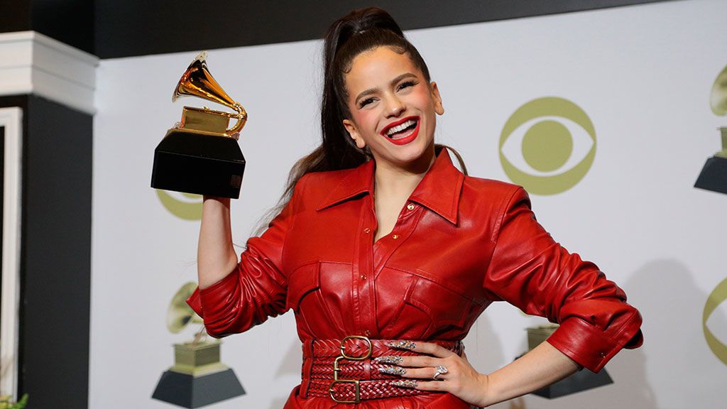 Rosalía y Dua Lipa, en el punto de mira por un vídeo con 'strippers' tras los Grammy
