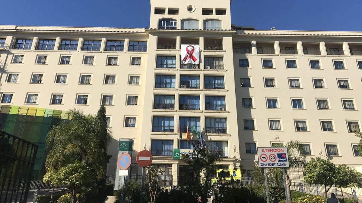 Aislado en un hospital de Málaga por posible coronavirus tras entrar en contacto con chinos de la zona afectada